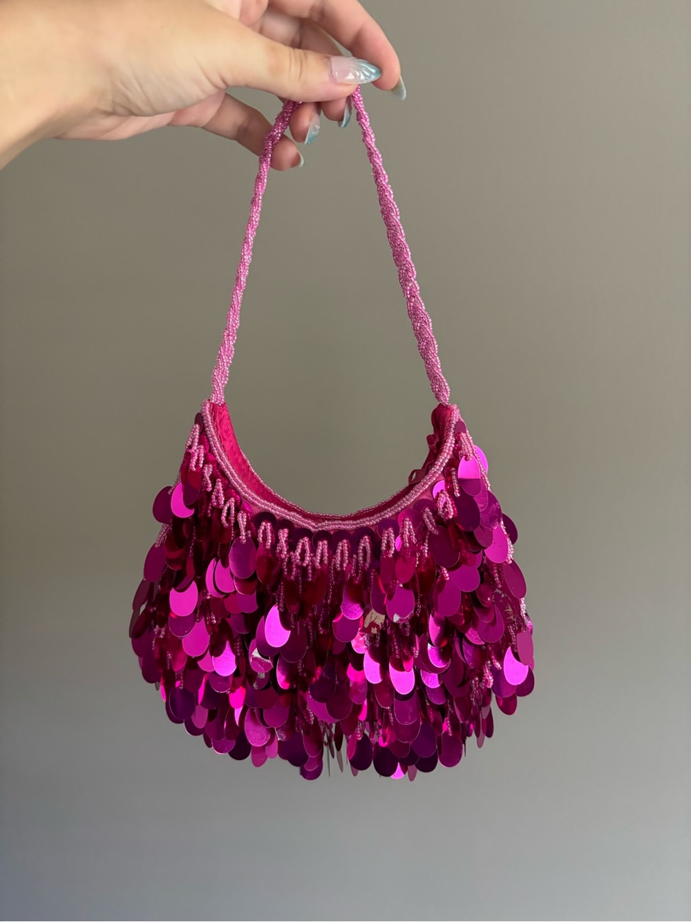 La Regale Vintage pink beaded purse